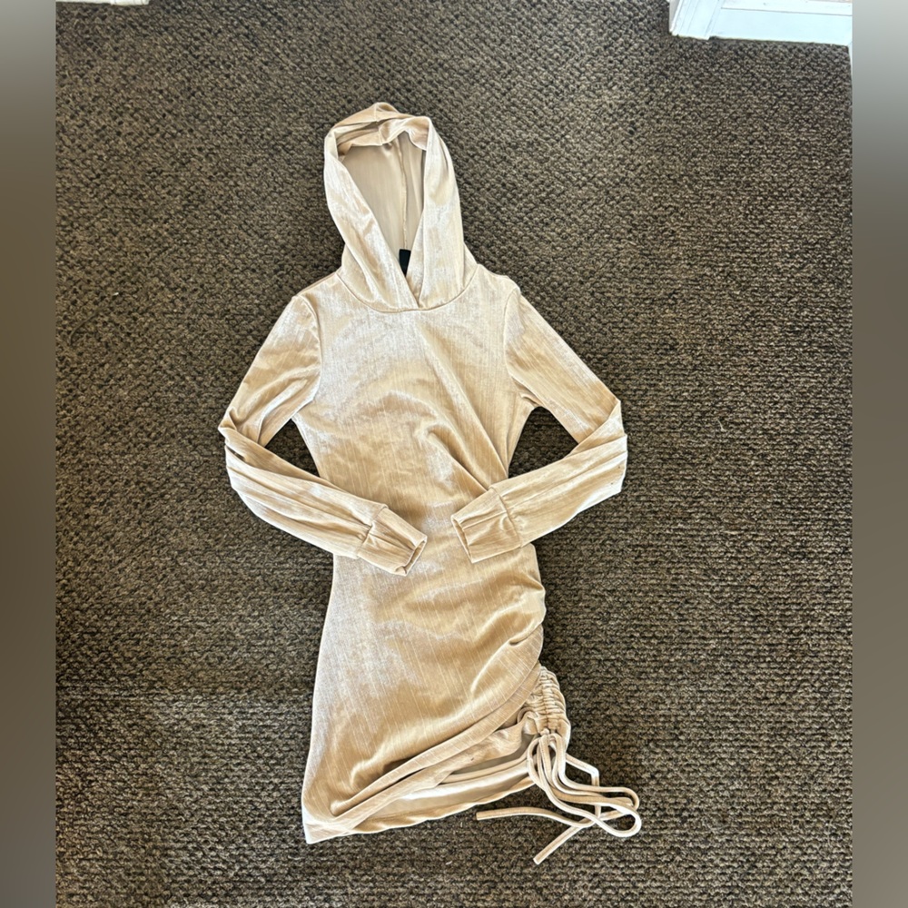 Cider Cream Long Sleeve Hooded Dress
